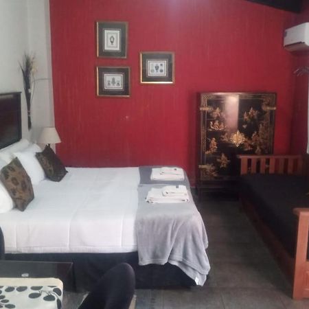 Malva Suite Сальта Экстерьер фото